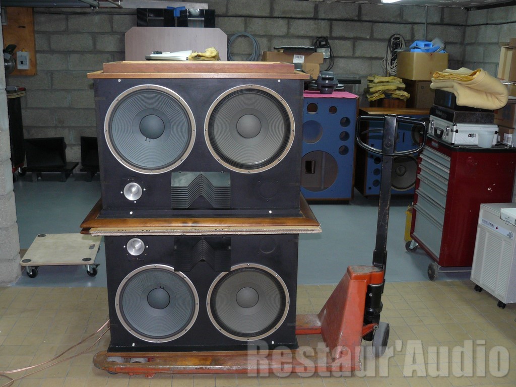 Enceintes JBL Olympus