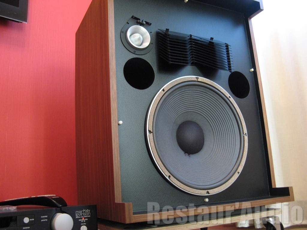 Enceintes JBL 4320 S8