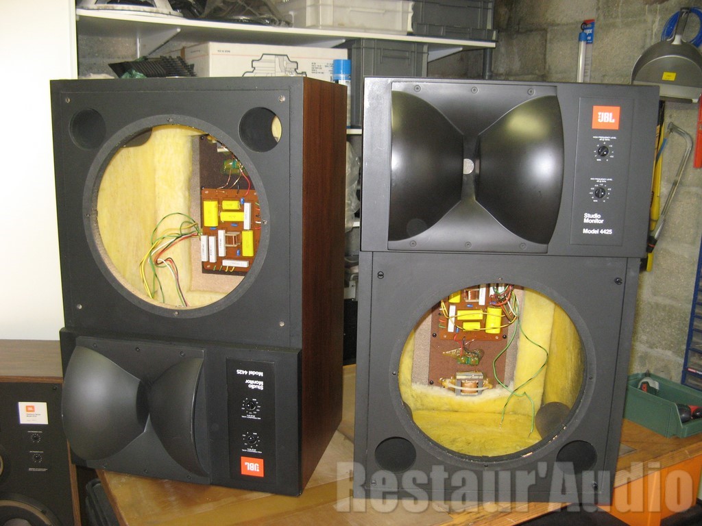 Enceintes JBL 4425