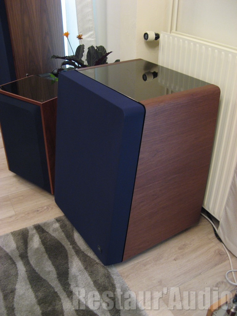 Clone  JBL L300