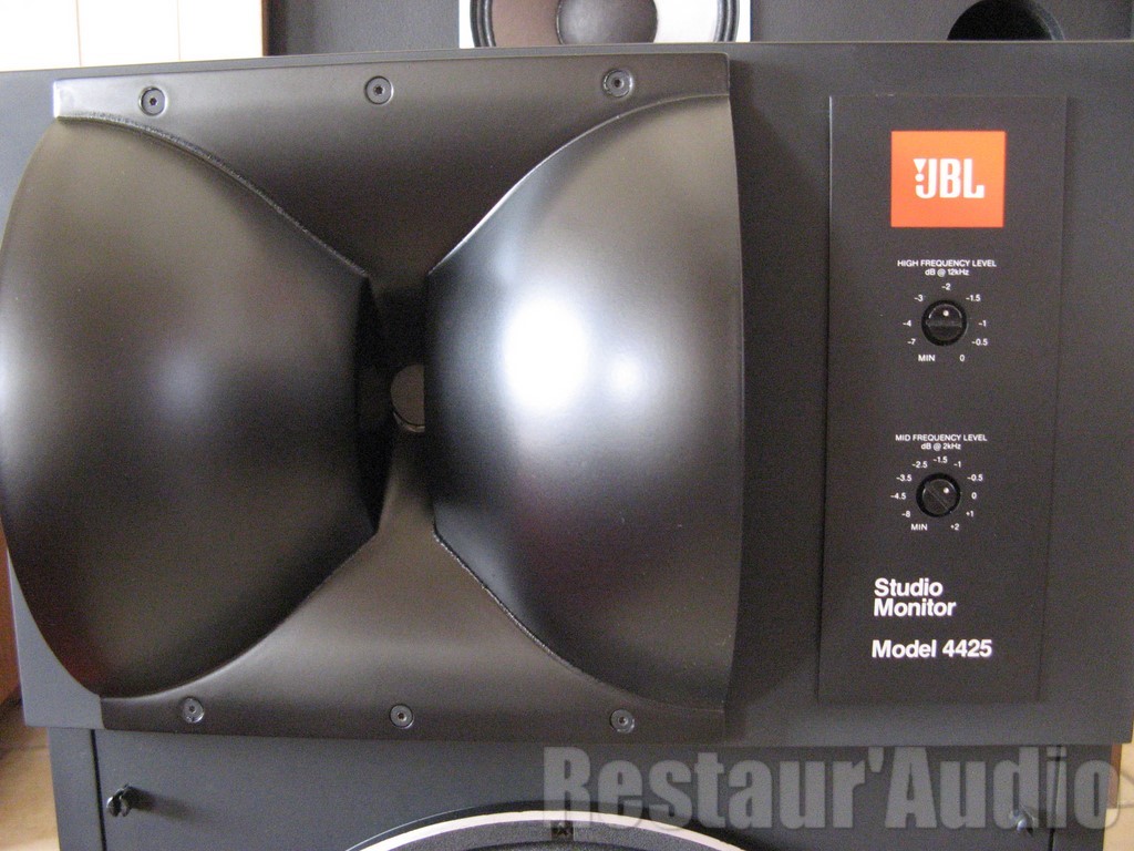 Enceintes JBL 4425