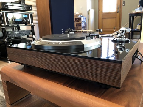 Platine vinyle DENON modèle DP80