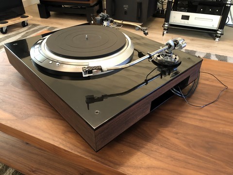 Platine vinyle DENON modèle DP80