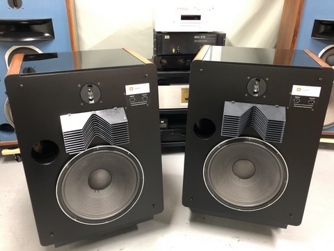 JBL L300 SUMMIT