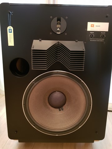 Enceintes JBL L300