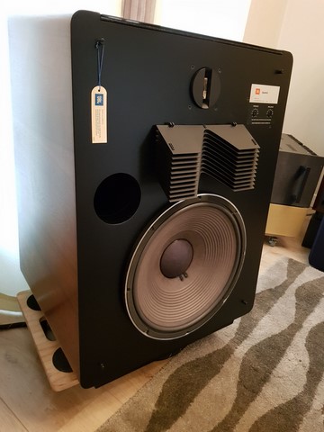 Enceintes JBL L300