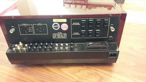 Pré amplificateur SANSUI CA3000