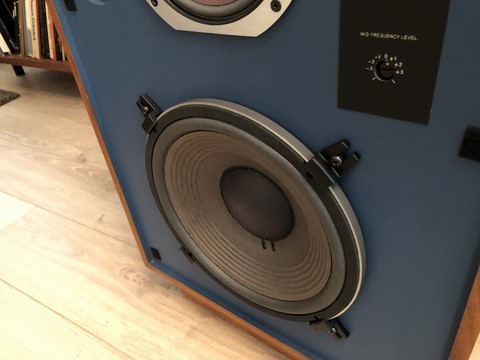 Enceintes JBL modèle 4315A