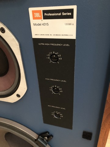 Enceintes JBL modèle 4315A