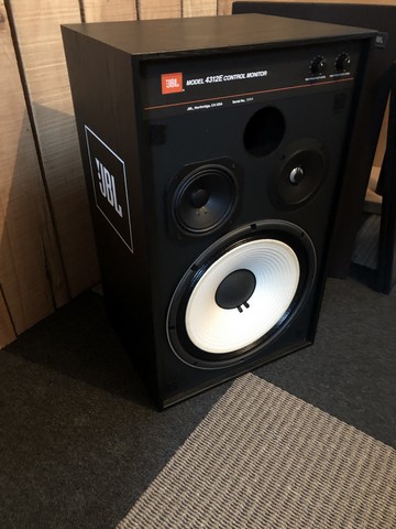 Enceintes JBL 4312 E