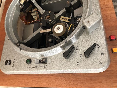 Platine vinyle EMT modèle 930 ST