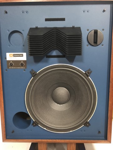 Enceintes JBL modèle 4333A