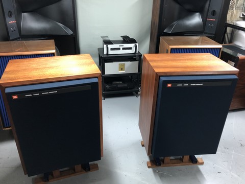 Enceintes JBL modèle 4344 MK2