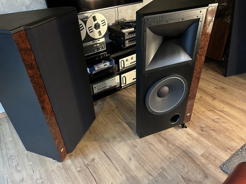Enceintes audio JBL modèle S3100