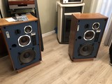 Enceintes JBL modèle 4315A